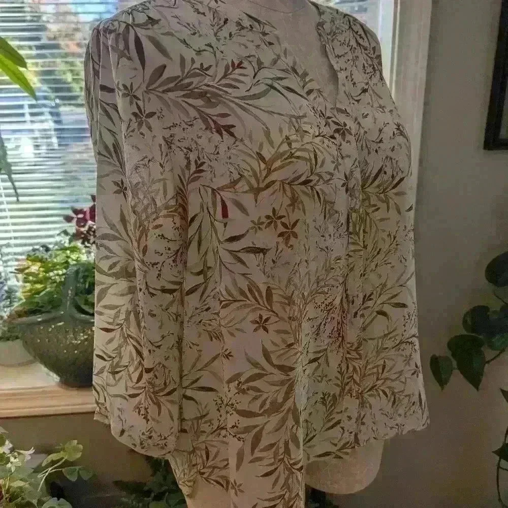 NYJD Women's Pintuck Utopia Blouse Size XL - Picture 11 of 13